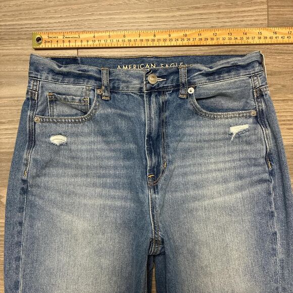 American Eagle Mom Jean Distressed Blue Size 8 - Picture 2 of 8